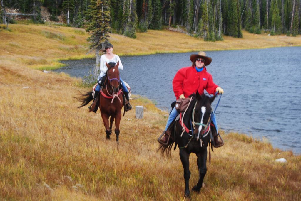 Medicine Bow Lodge Tenmile 外观 照片